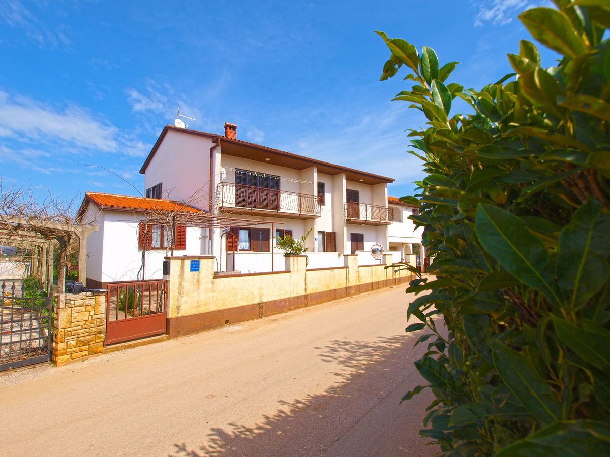 Apartments Ivan 1031 Fažana Dış mekan fotoğraf